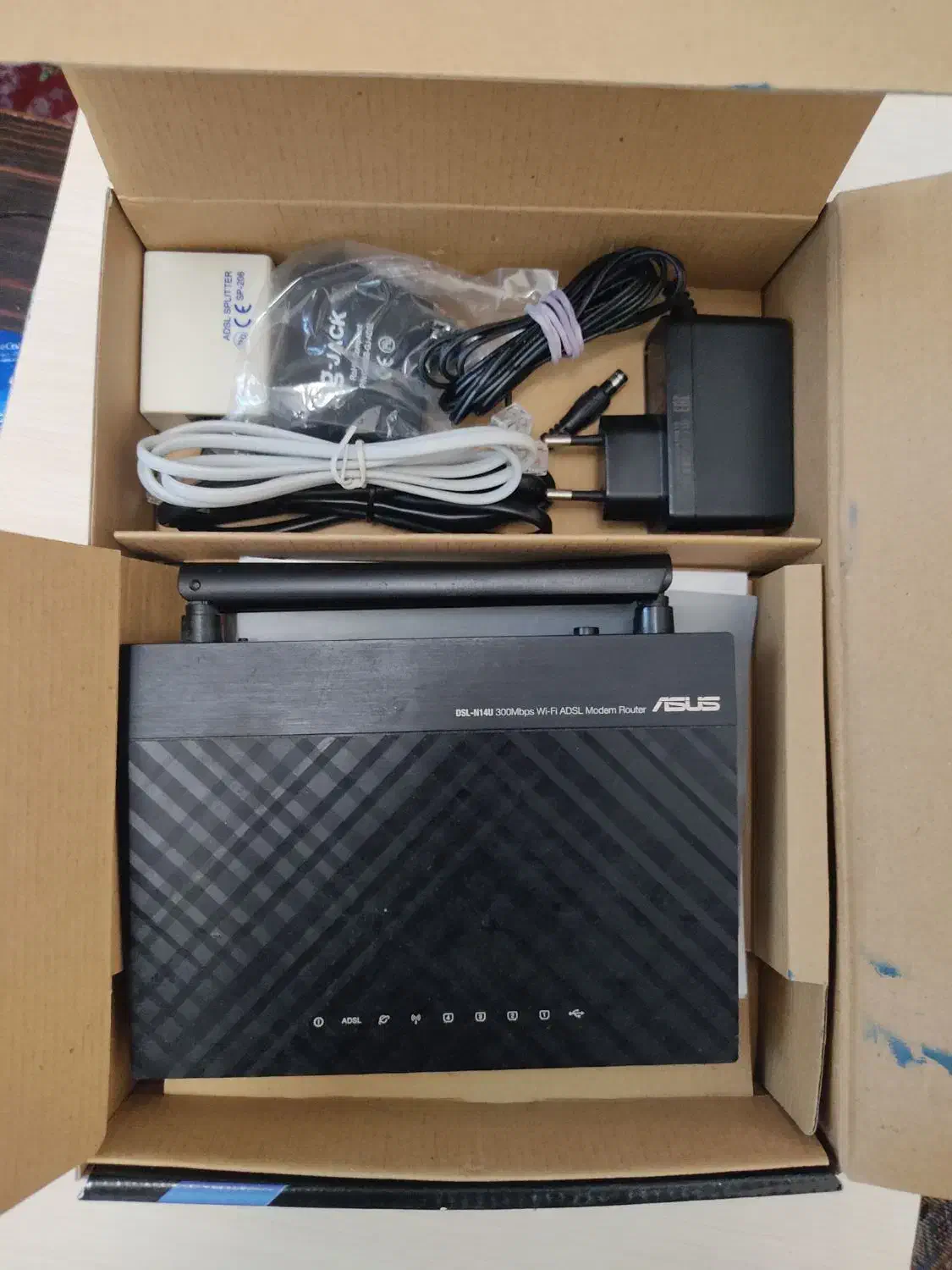 دو دستگاه مودم اینترنت|مودم و تجهیزات شبکه|رشت, رودباری|دیوار