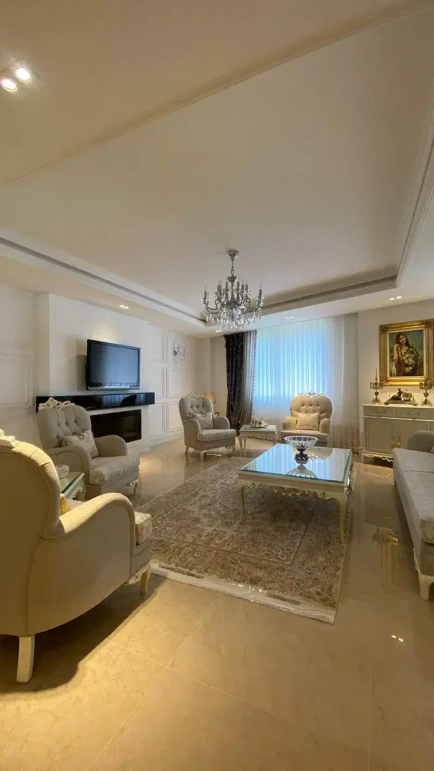 100 متر بر فراز آسمانهای همیلا|فروش آپارتمان|تهران, شهرک هما|دیوار