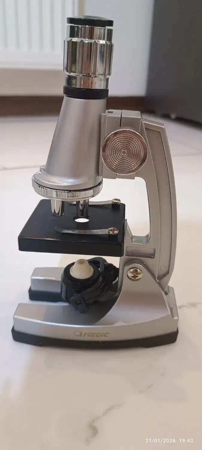 میکروسکوپ|لوازم التحریر|تهران, چیتگر شمالی|دیوار