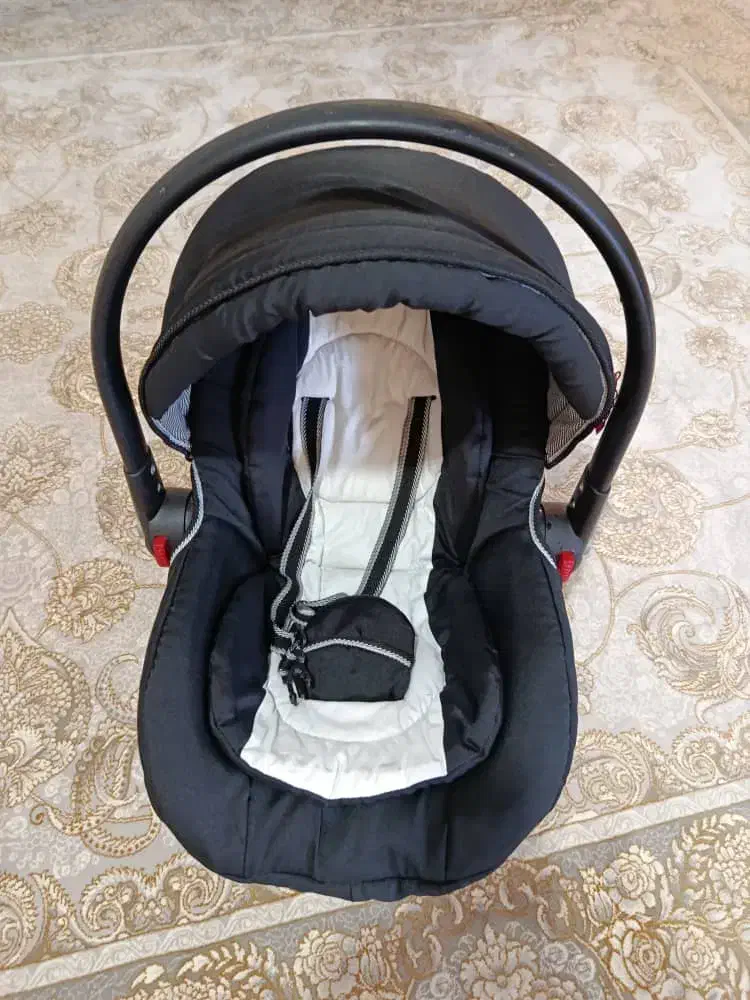 کریر در حد نو|کالسکه و لوازم جانبی|قائمشهر, |دیوار