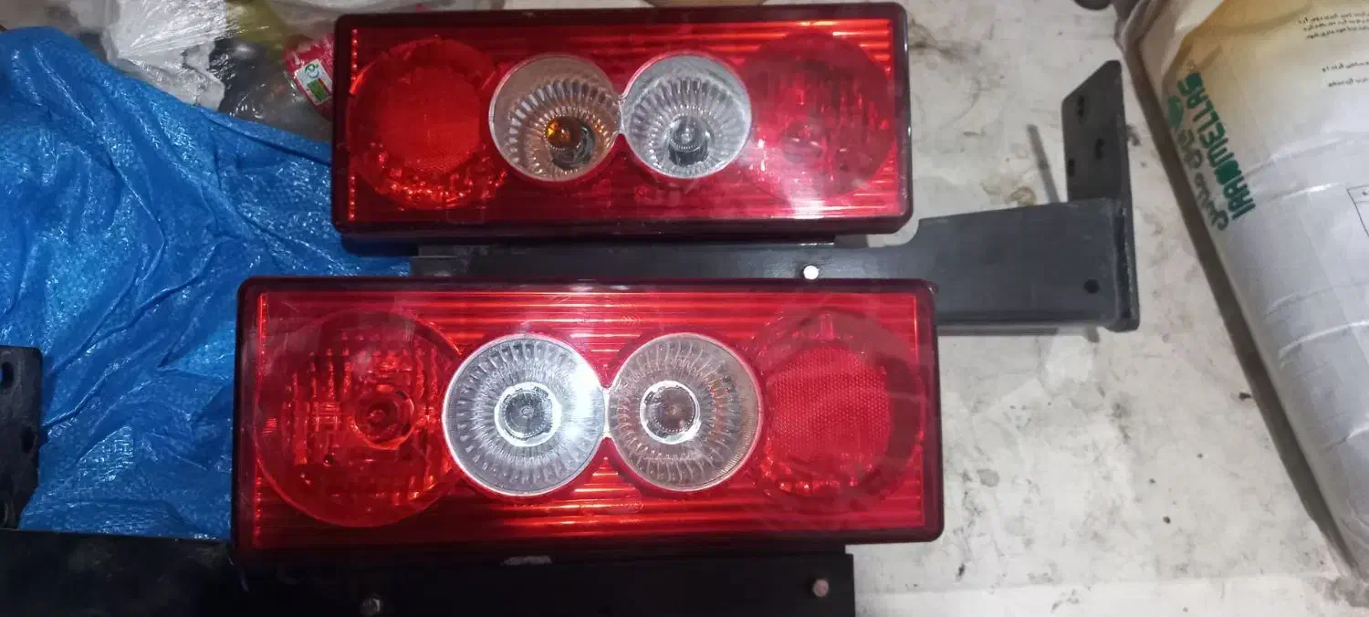 چراغ خطر الوند|قطعات یدکی و لوازم جانبی|ملایر, |دیوار