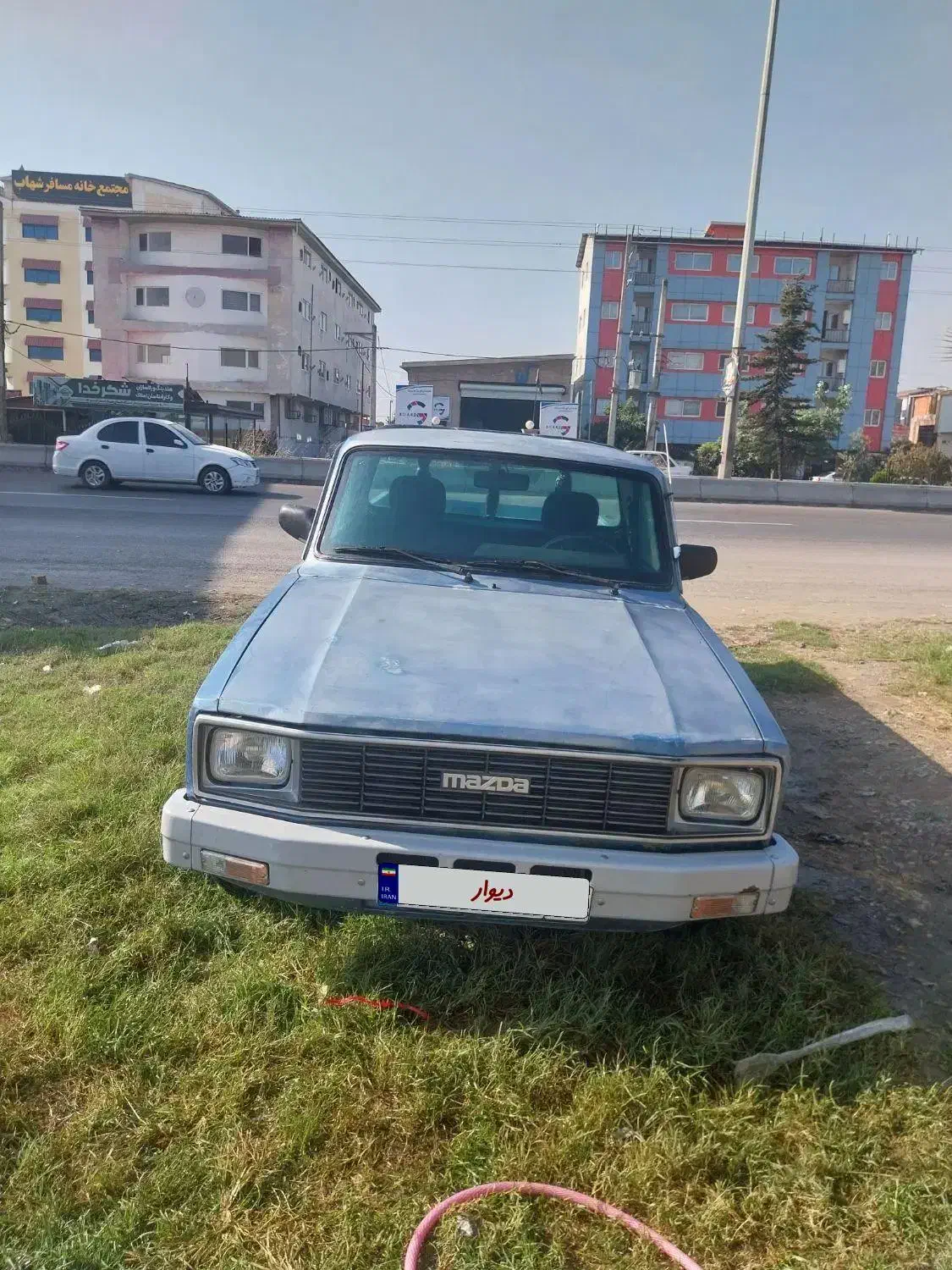 فروش وانت مزدا ۲۰۰۰ کم کارکرده|خودرو سواری و وانت|محمودآباد, |دیوار