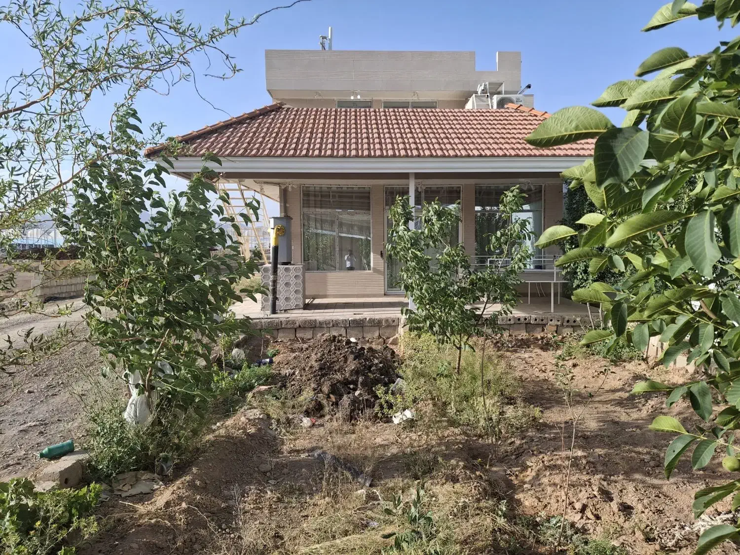 گلخانه مکانیزه و صنعتی|فروش دفتر صنعتی، کشاورزی، تجاری|تیران, |دیوار