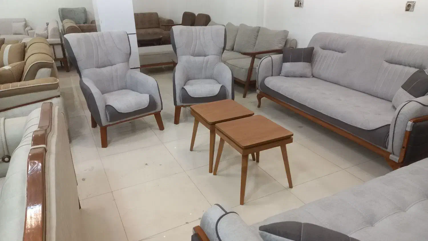 انواع مبلمان راحتی بصورت اقساط|مبلمان خانگی و میز عسلی|مشهد, ولیعصر (شهرک غرب)|دیوار