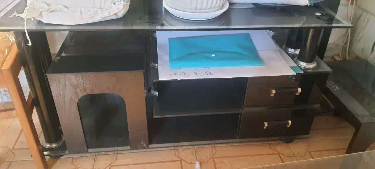میز تلویزیون  lcd و میز جلو مبلی میز عسلی شیشه ای|میز تلویزیون|کرمان, |دیوار