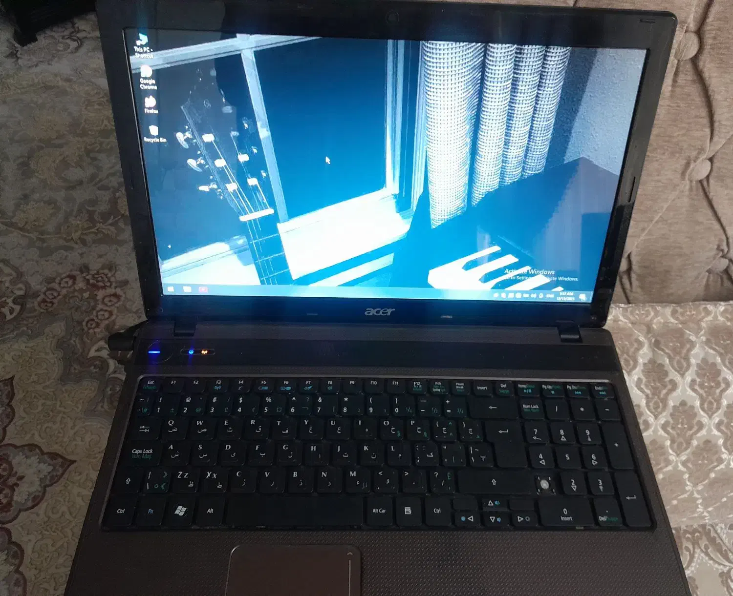 لب تاپ|رایانه همراه|تهران, خاک سفید|دیوار