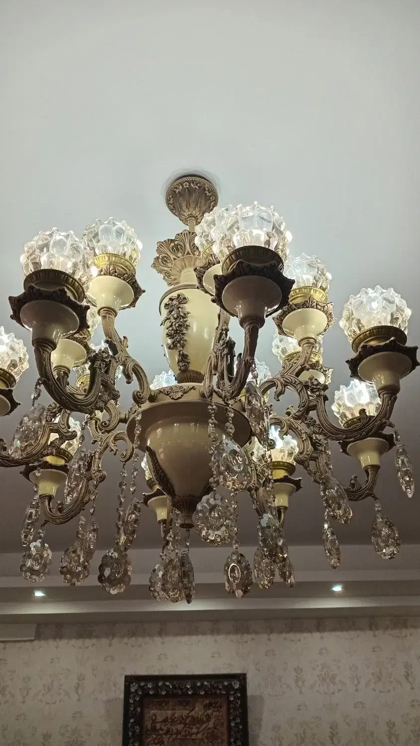 لوستر ۸شاخه برنز|لوستر و چراغ آویز|تبریز, |دیوار