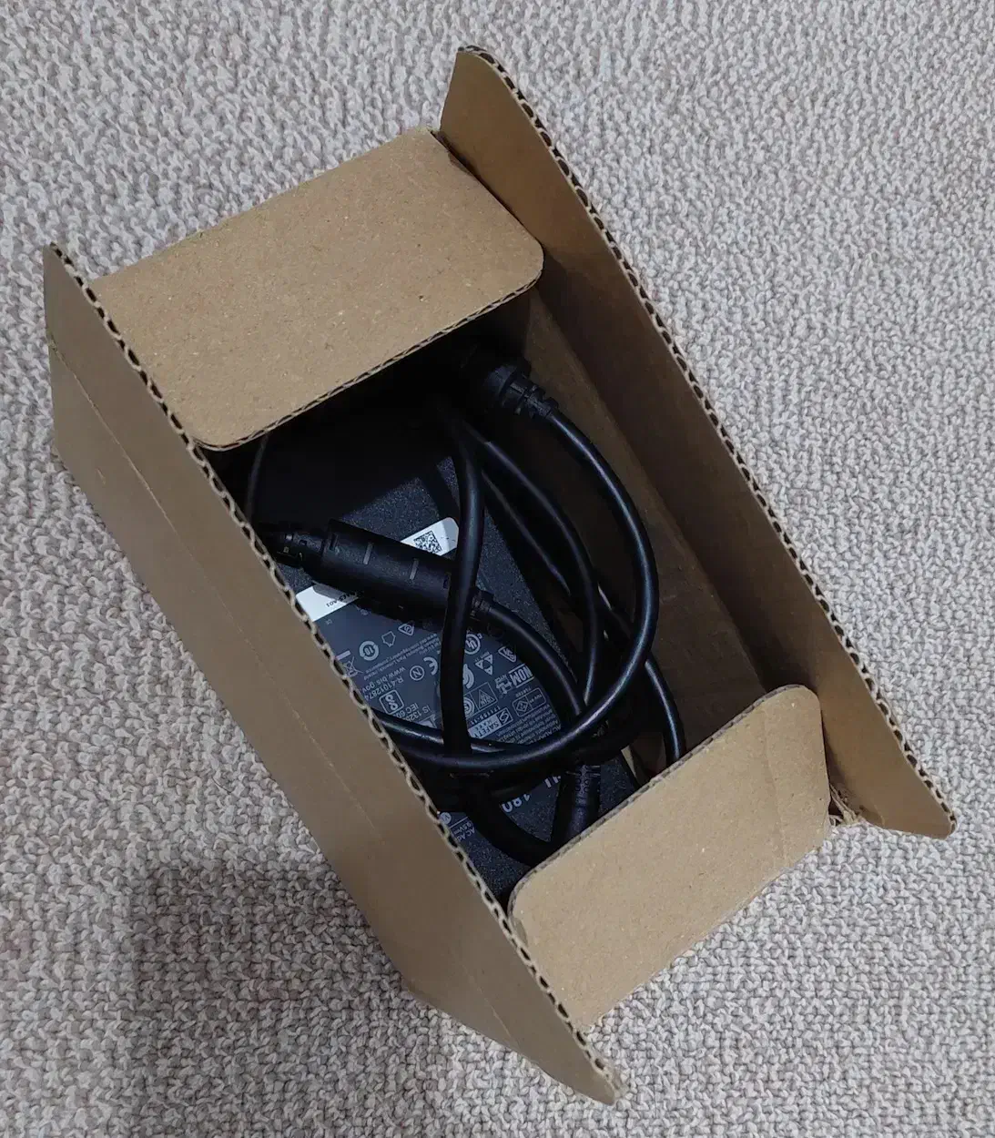 آداپتور Dell 180w|قطعات و لوازم جانبی رایانه|اصفهان, خانه اصفهان|دیوار