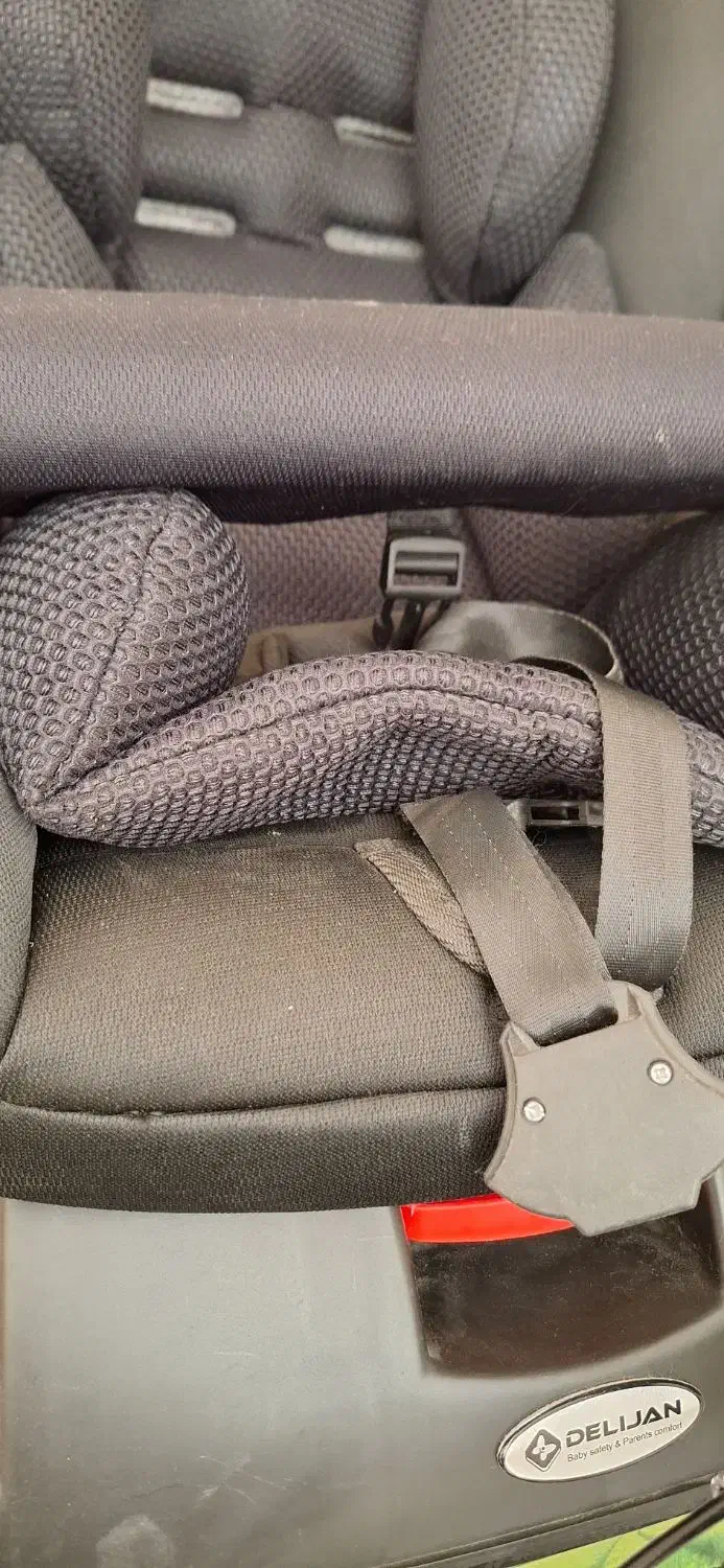 صندلی ماشین کودک|کالسکه و لوازم جانبی|اصفهان, ارغوانیه|دیوار