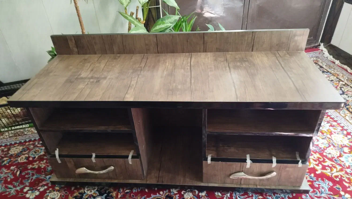 میز تلویزیون در حد نو|میز تلویزیون|نهاوند, |دیوار