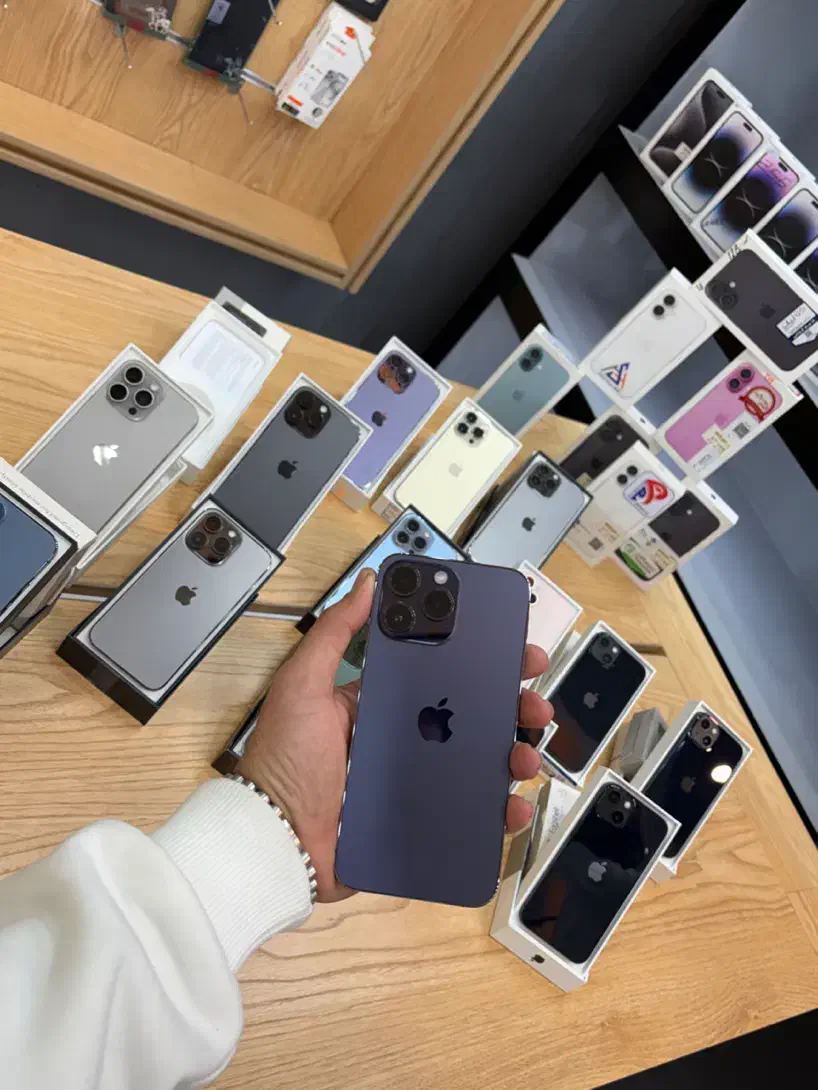 جشنواره قسطی ۱۴promax اولین قسط۳ماه دیگه پرداخت کن|موبایل|یزد, |دیوار