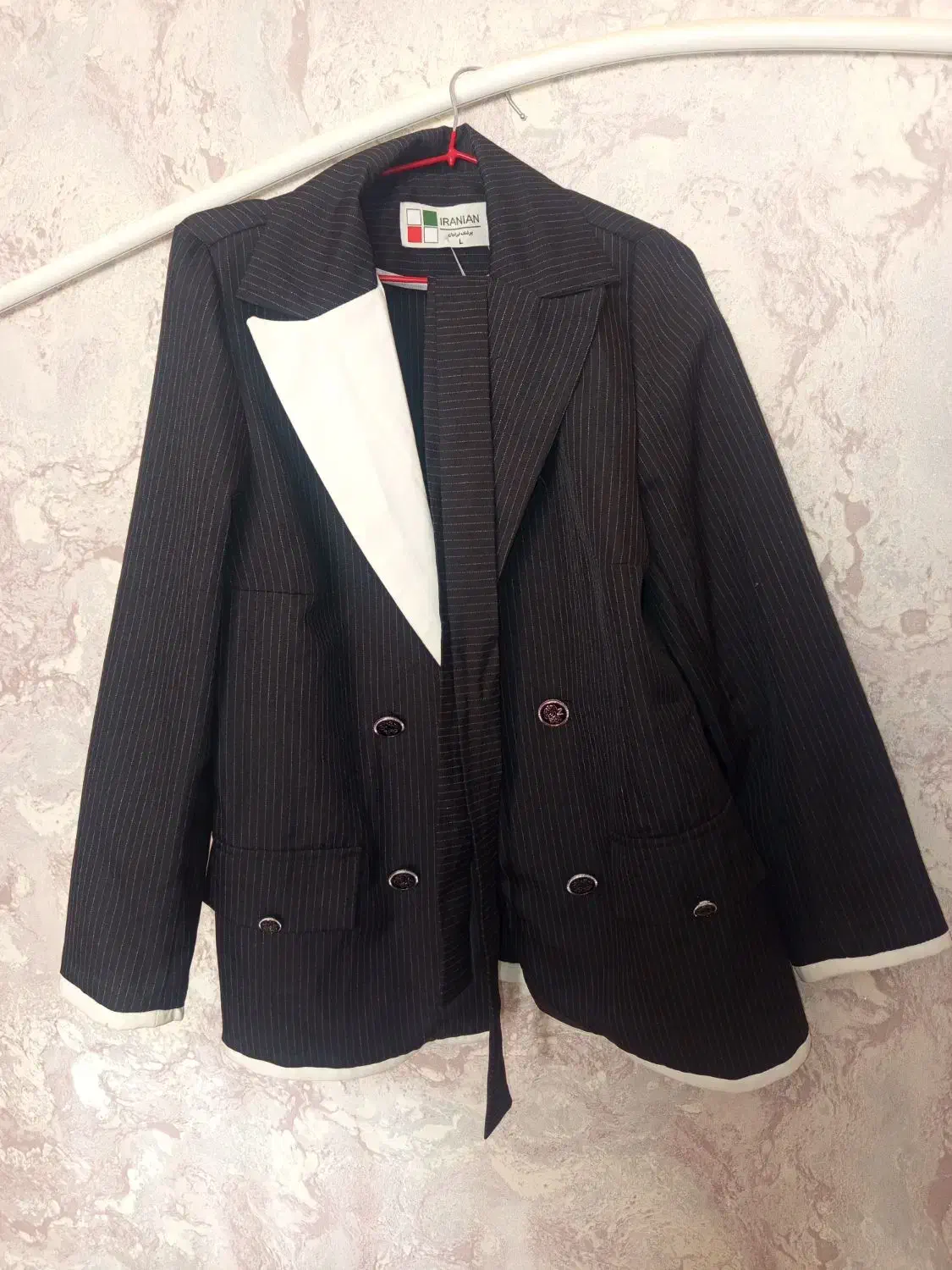 لباس (مانتو)|لباس|هشتگرد, شهرک ریحانه|دیوار