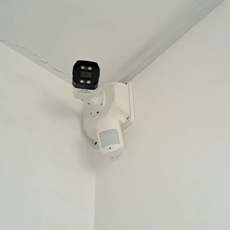 آفر پک فروش دوربین اینتر کم وارم لایت دید در شب|دوربین مداربسته|اسدآباد, |دیوار