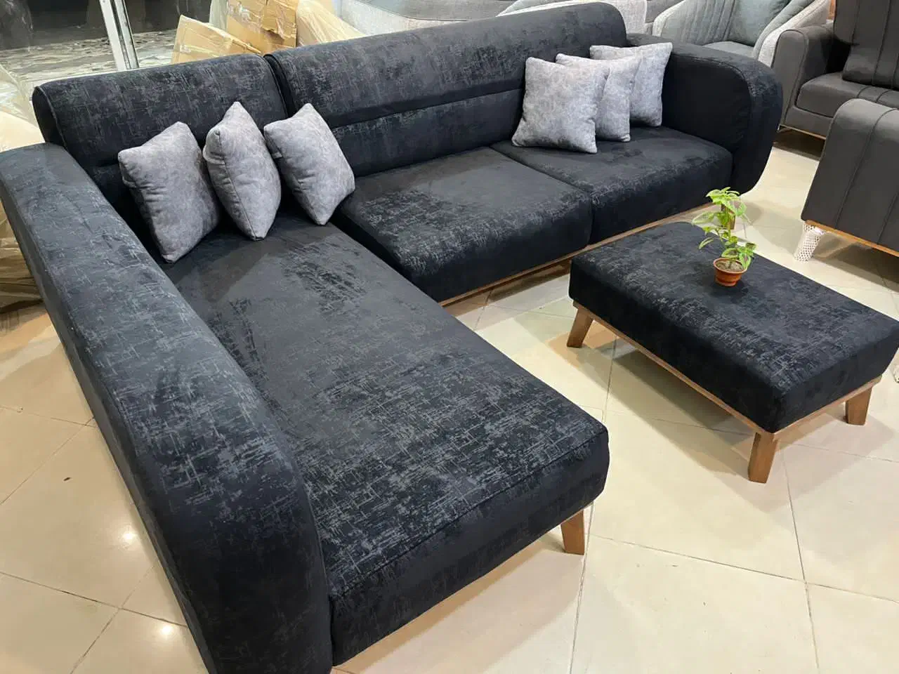 تولیدی مبلمان مرادی|مبلمان خانگی و میز عسلی|چالوس, |دیوار