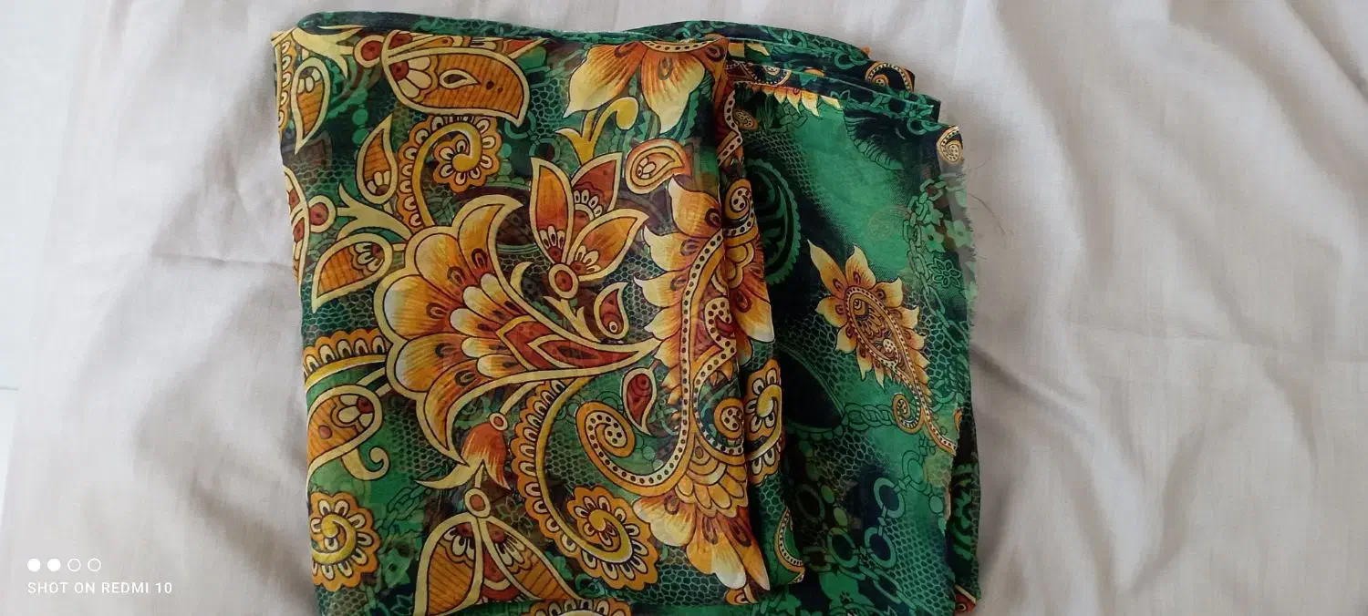 پارچە و لباس|لباس|بوکان, |دیوار