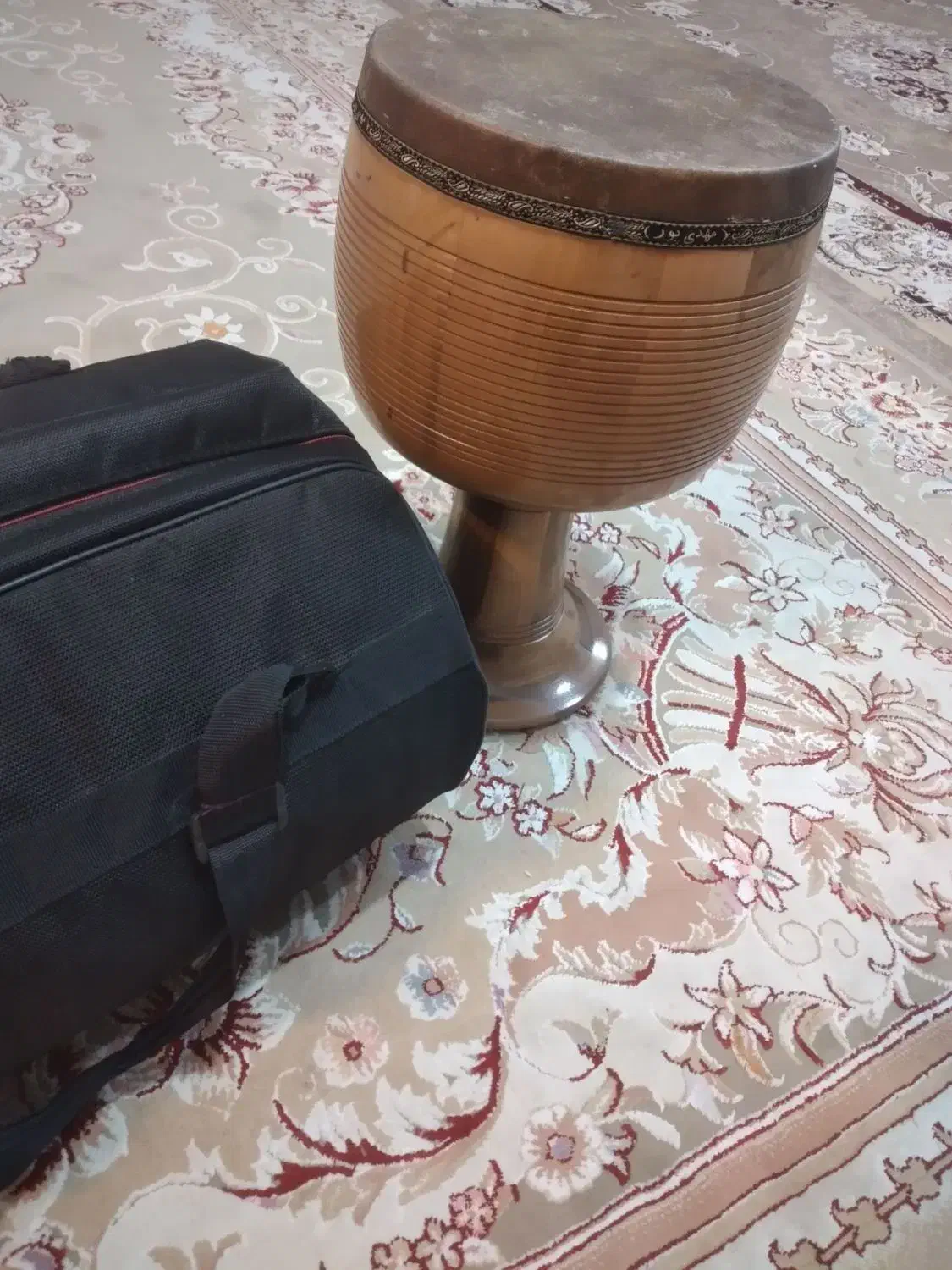 تنبک نو|سازهای سنتی|زنجان, |دیوار