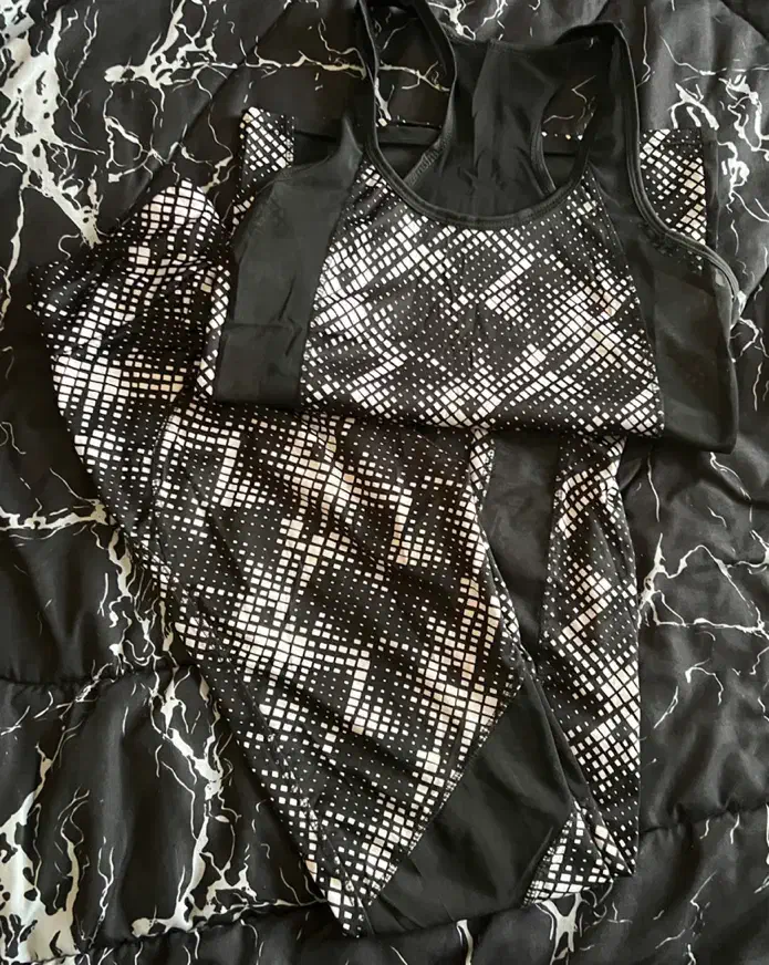 لگ و ست ورزشی|لباس|یزد, |دیوار