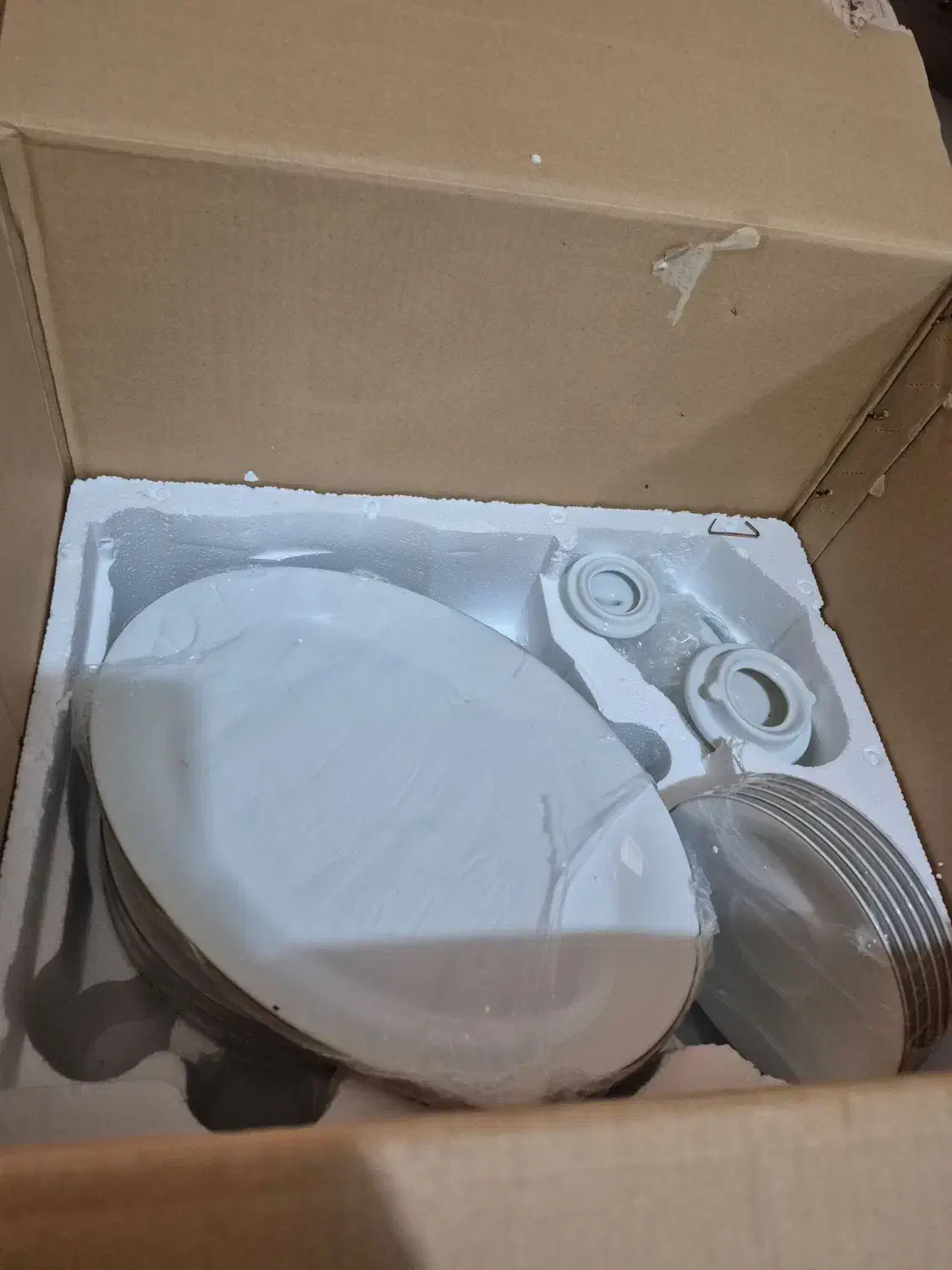 نهارخوری وپذیرایی ۶نفره|ظروف سرو و پذیرایی|بندرعباس, |دیوار