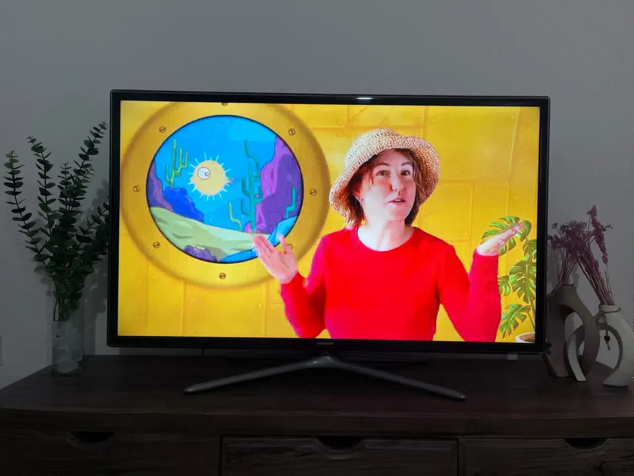 تلویزیون سامسونگ اصل|تلویزیون و پروژکتور|قزوین, |دیوار