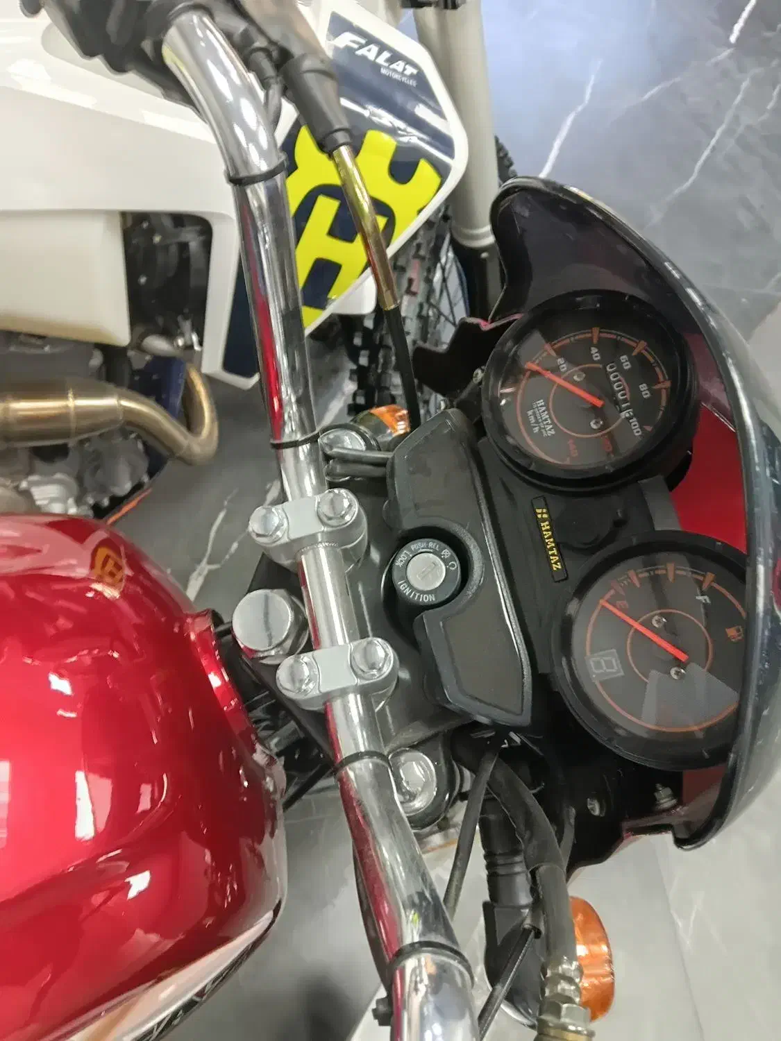 باکسر ۲۰۰ خشک از دم|موتورسیکلت|کرج, چمران|دیوار