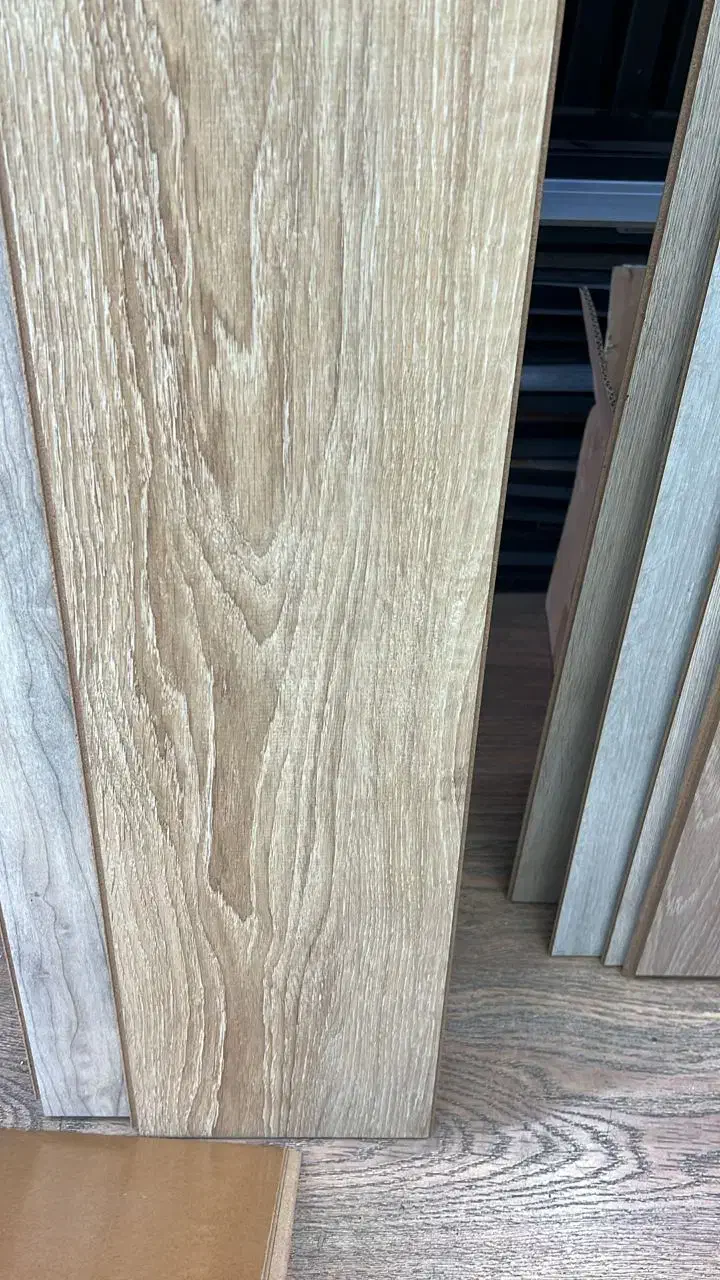 پخش پارکت دنیای تنوع کفپوش ماربل اقساط بلندمدت|خدمات پیشه و مهارت|تبریز, |دیوار