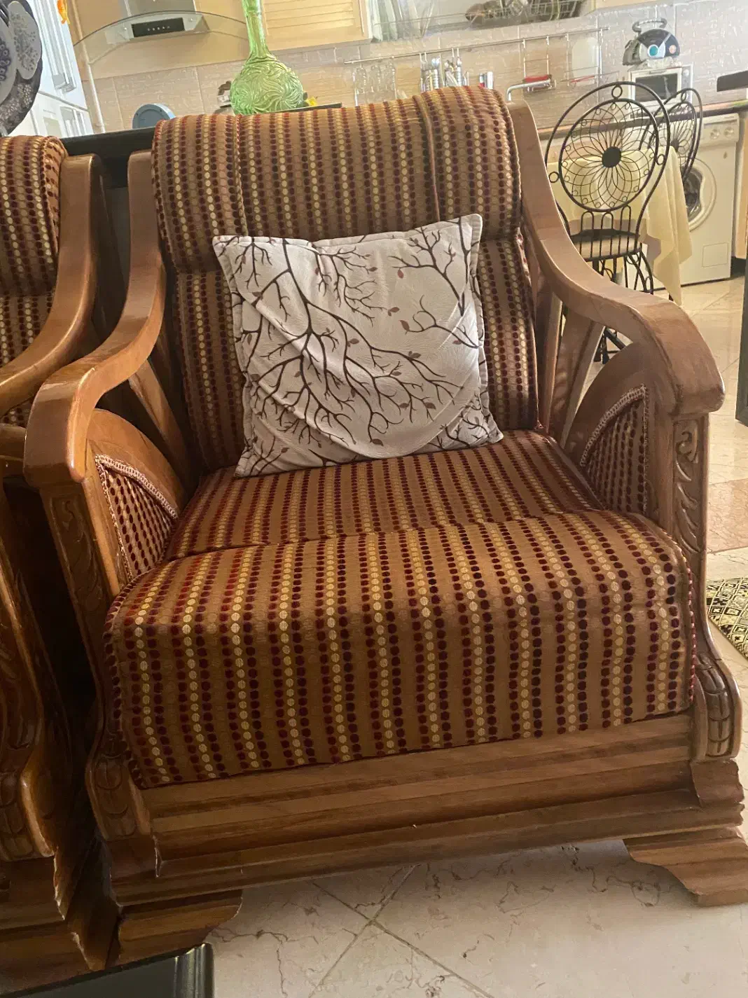 مبل با چوب راش|مبلمان خانگی و میز عسلی|محلات, |دیوار