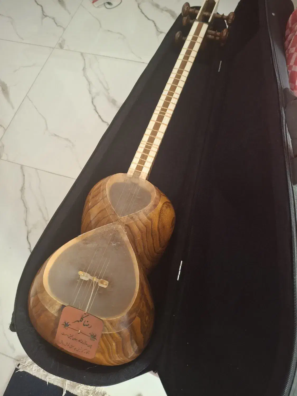 ساز تار|سازهای سنتی|ساری, |دیوار