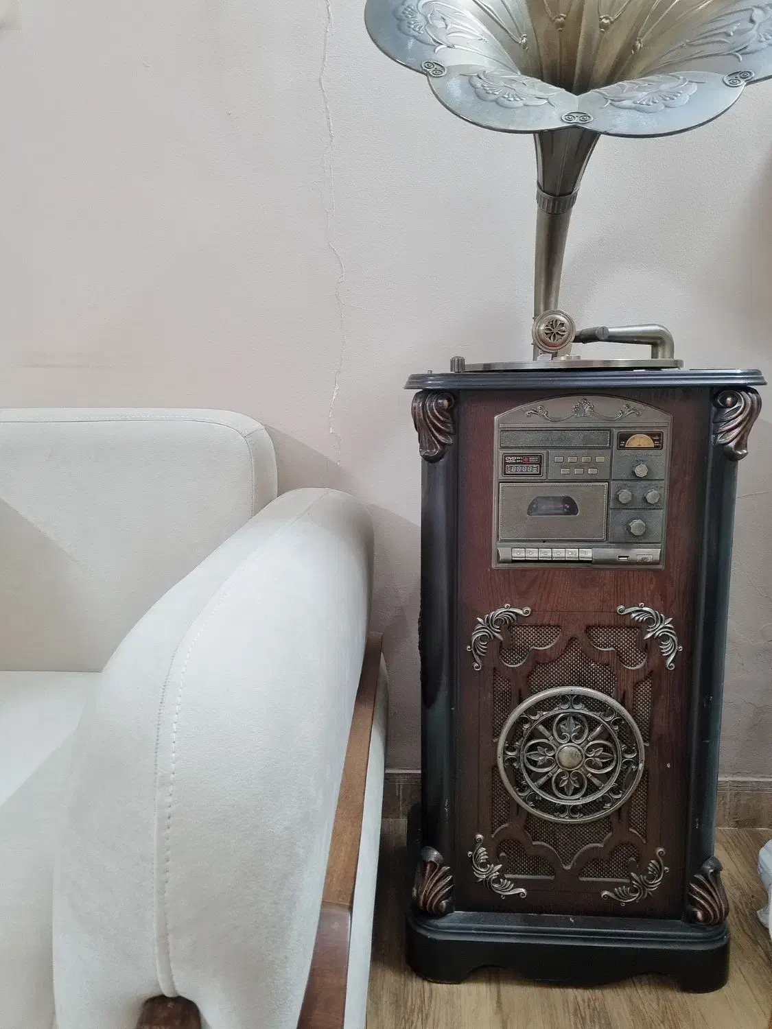 گرامافون در حد نو سالم|سیستم صوتی خانگی|قرچک, باقرآباد|دیوار