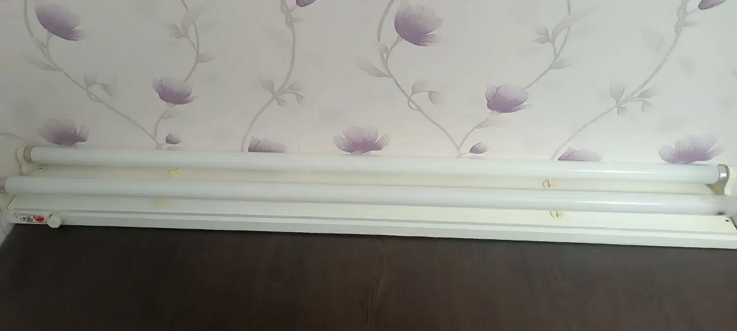 مهتابی همراه با لامپ|لامپ و چراغ|بیرجند, |دیوار