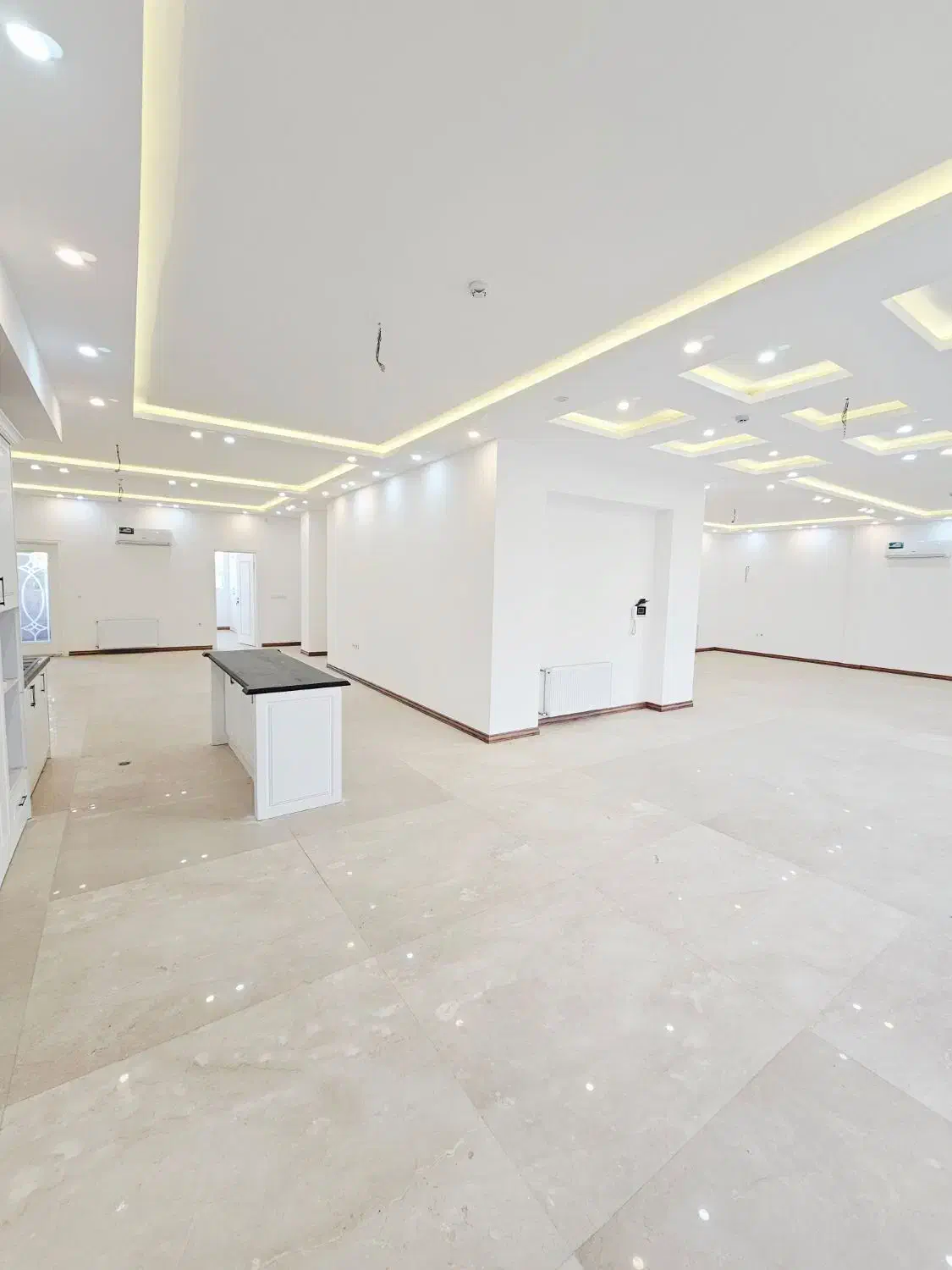 ۲۷۵ متری/صفر/دقیقا سه راه ادبیات / تکواحدی|فروش آپارتمان|مشهد, سناباد|دیوار