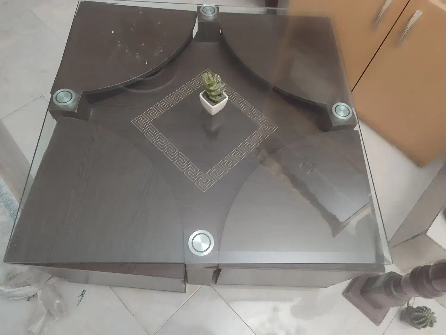 میز عسلی چرخدار|مبلمان خانگی و میز عسلی|تهران, تسلیحات|دیوار