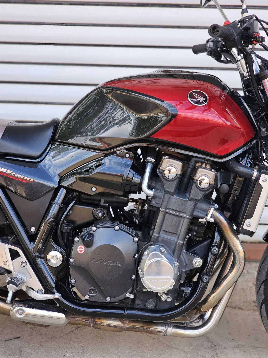 CB1300|موتورسیکلت|اصفهان, مرداویج|دیوار