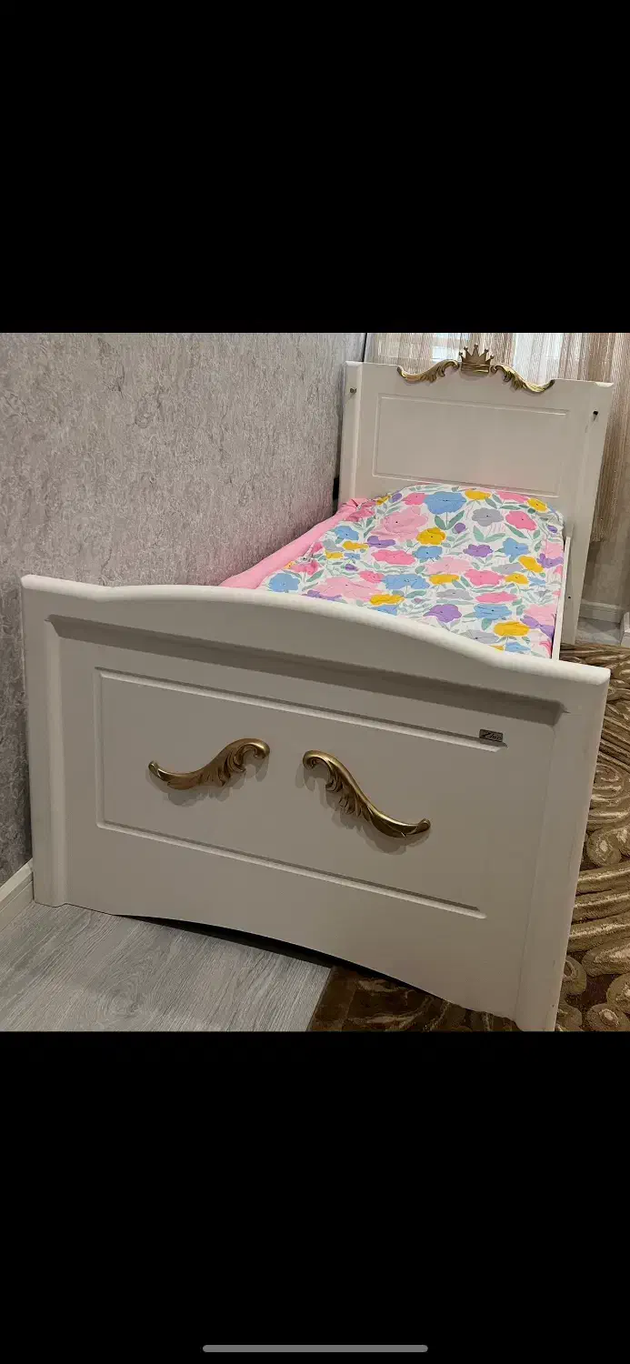 فروش به علت مهاجرت/سرویس خواب نوجوان|تخت و صندلی بچه|رشت, بلوار گیلان|دیوار