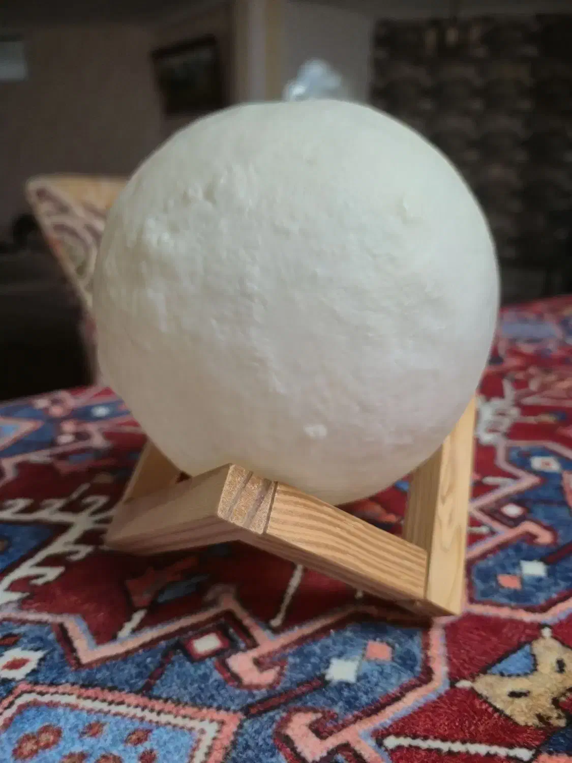 چراغ خواب طرح کره ماه لمسی|چراغ خواب و آباژور|عباسآباد, |دیوار