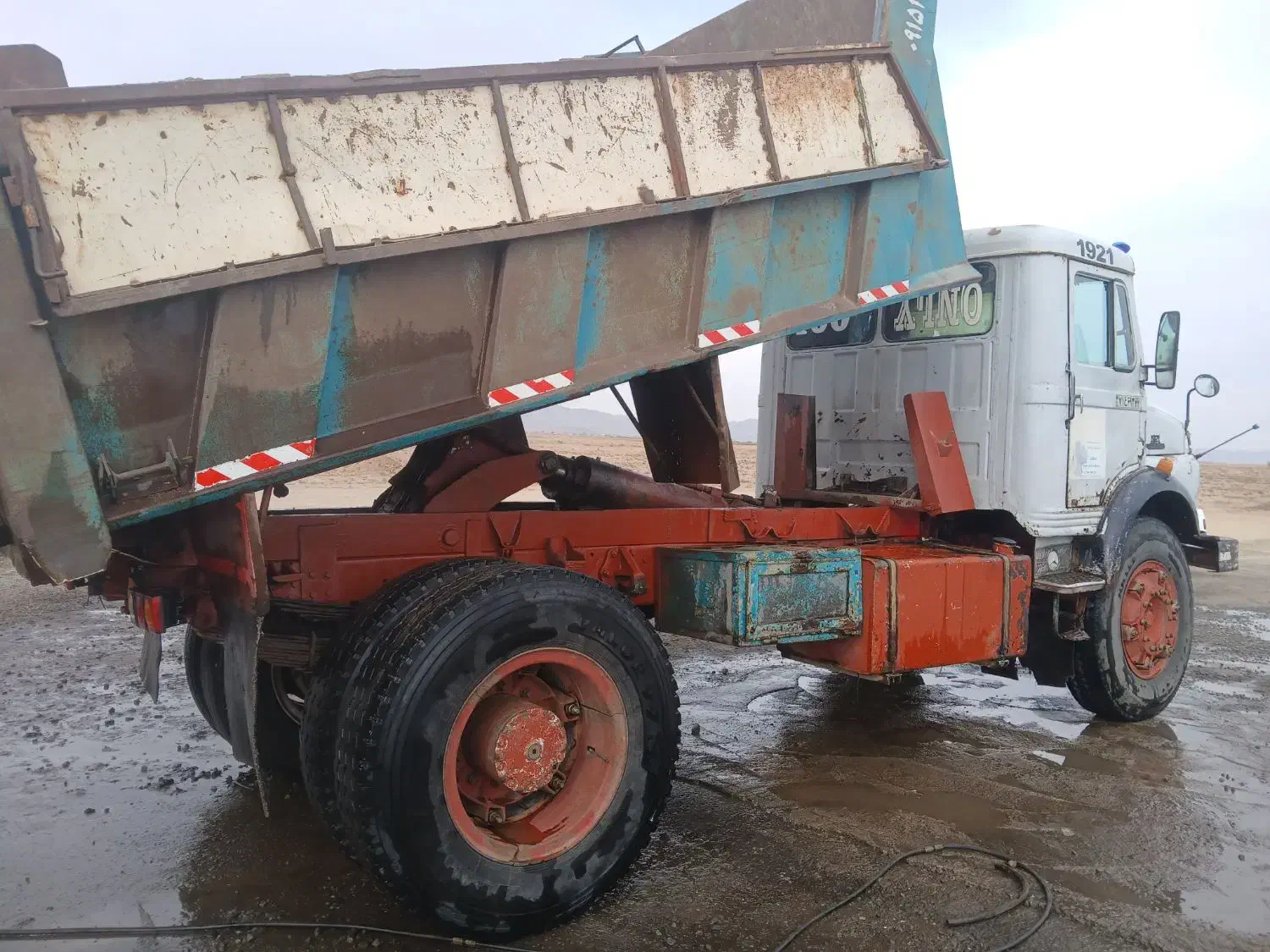 بنز۱۹۲۱مدل۱۹۶۷میلادی|خودرو سنگین|سبزوار, قصبه شرقی|دیوار