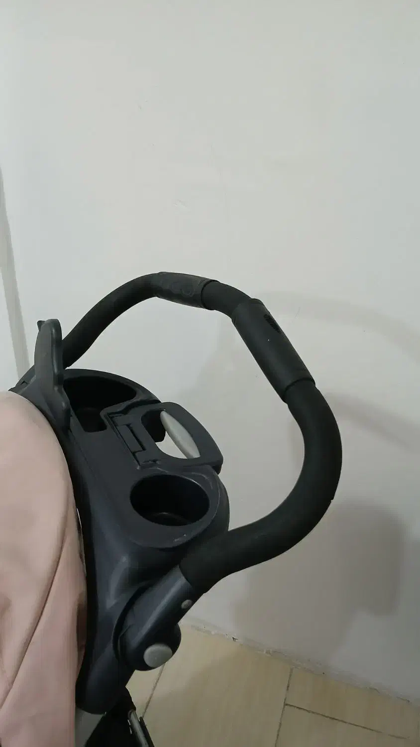 کالسکه خارجی چیکو|کالسکه و لوازم جانبی|مشهد, حسابی جنوبی (شهرک غرب)|دیوار