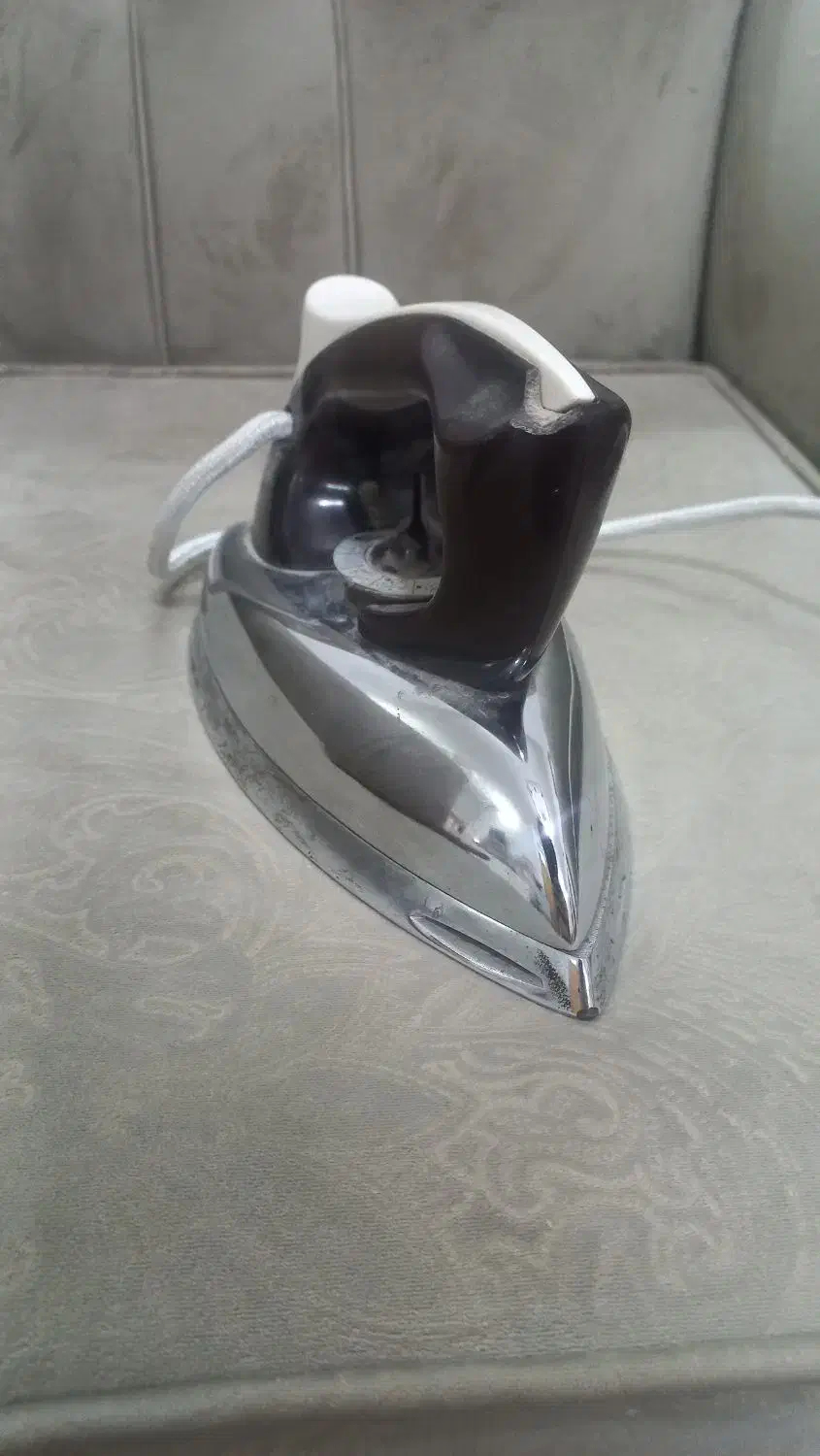 اتو زیمنس آلمانی درجه یک اصلی|اتو و لوازم اتو|قم, شاه سید علی|دیوار