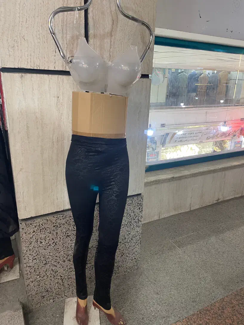 مانکن زنانه|فروشگاه و مغازه|قم, ارم|دیوار