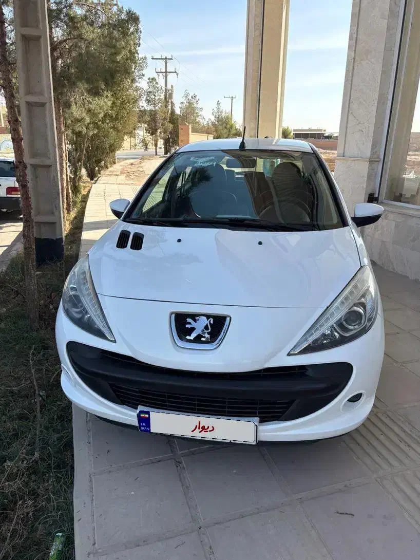 پژو 207 مدل ۱۴۰۱|خودرو سواری و وانت|یزد, |دیوار