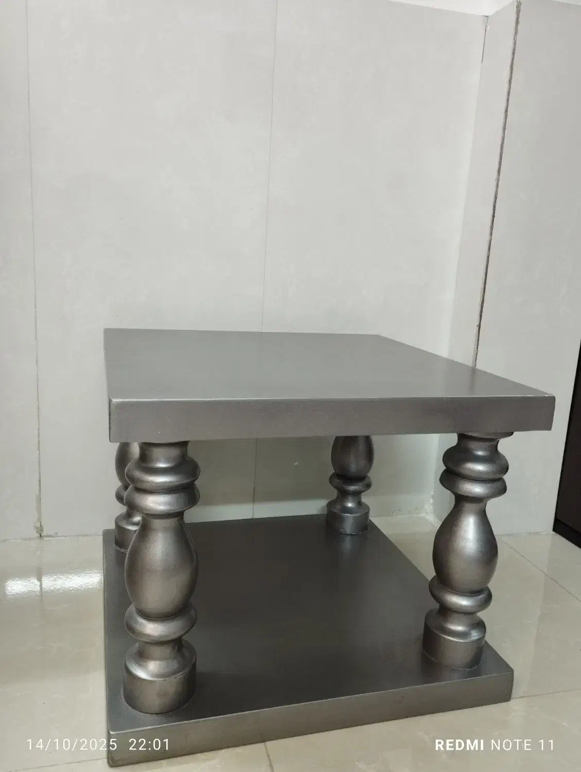 جلومبلی و عسلی|مبلمان خانگی و میز عسلی|قرچک, باقرآباد|دیوار