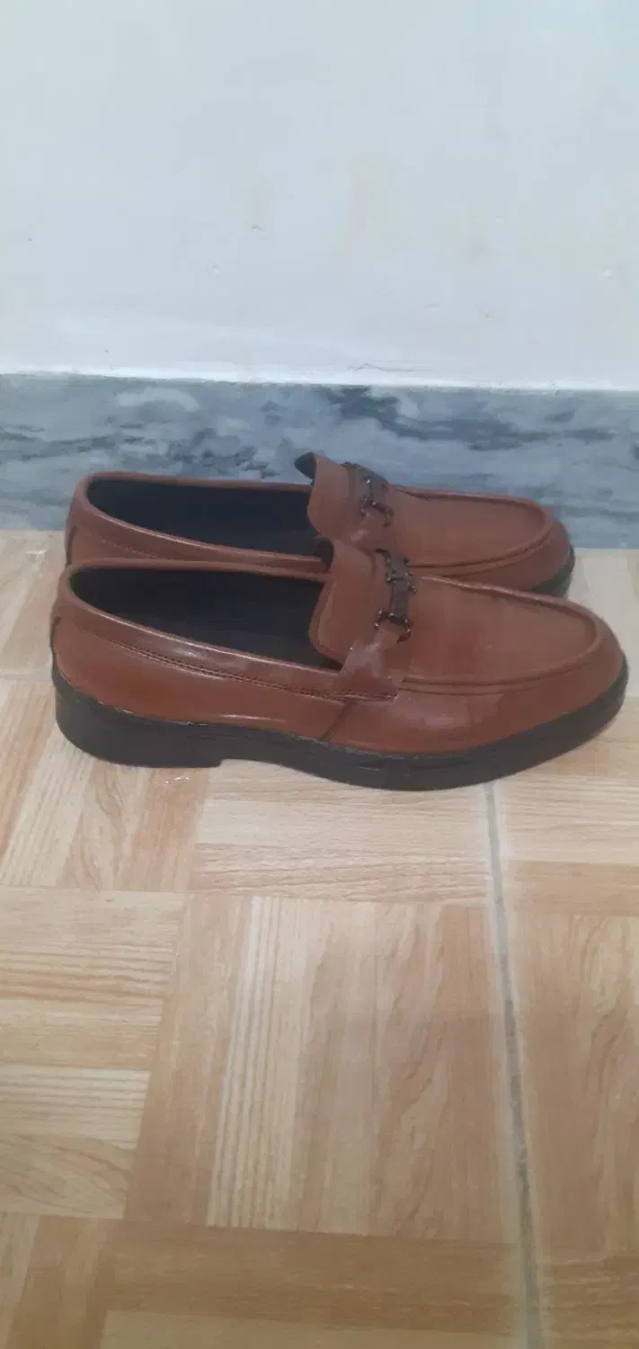 کفش مردانه|کیف، کفش، کمربند|رشت, حمیدیان|دیوار