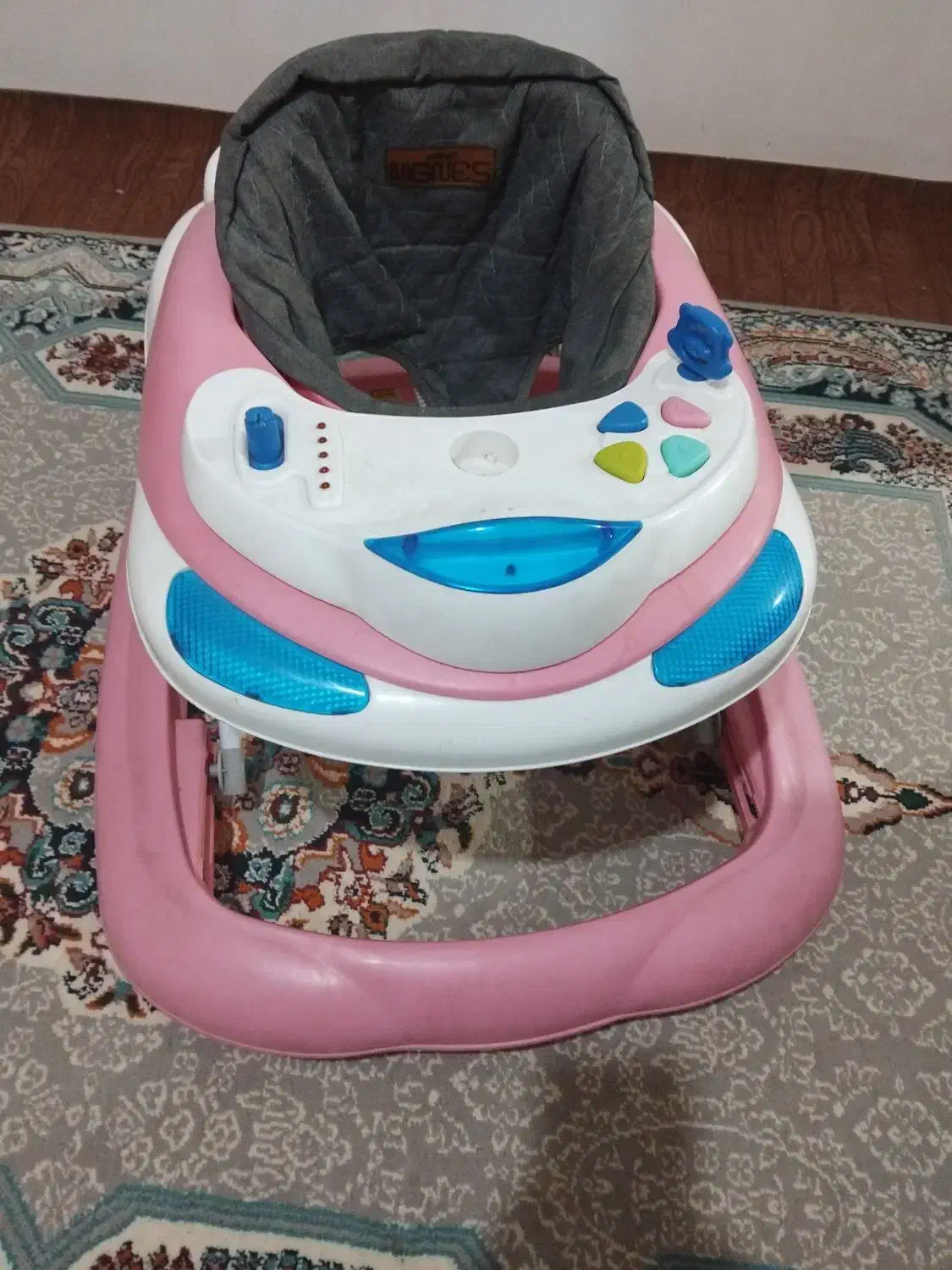 لولوک برای نوزاد ۴۰۰|اسباب و اثاث بچه|مشهد, کاظم آباد پنجشنبه|دیوار