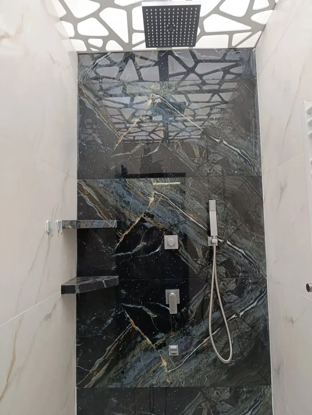 ، کاشی،  سیمان کار موزاییک ،بلوک وسفال سنگ کار|خدمات پیشه و مهارت|کوچصفهان, |دیوار