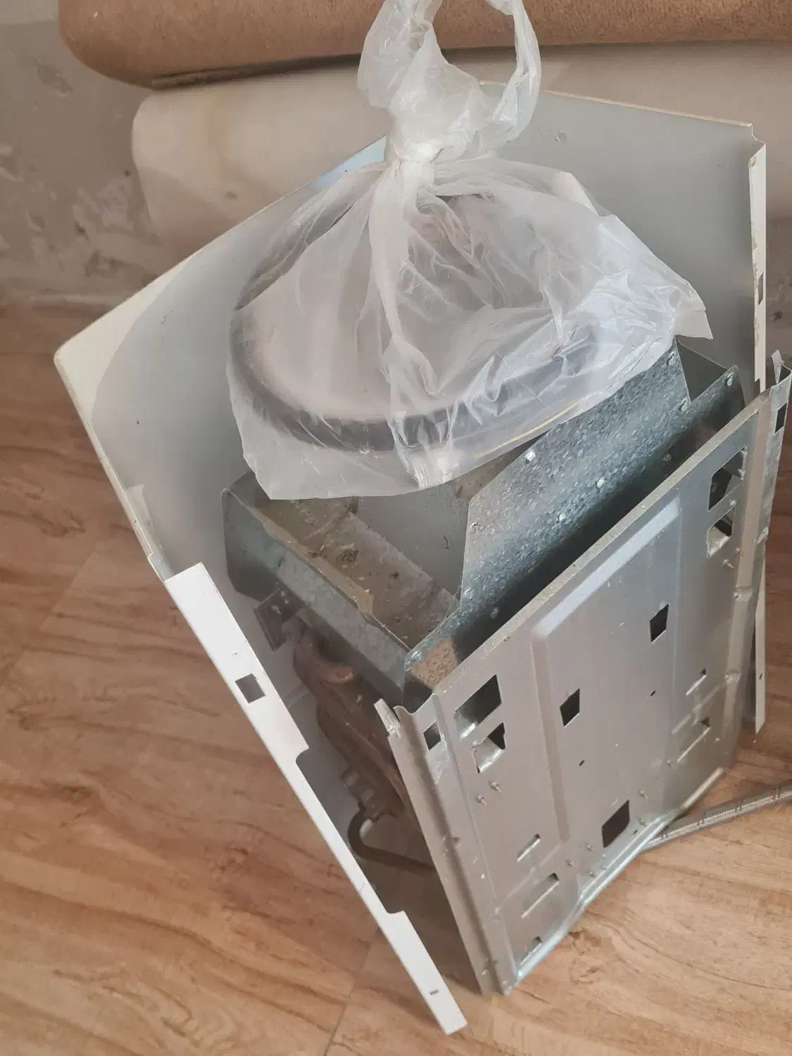 آبگرمکن بوتان b3215i در حد|آبگرمکن، پکیج، شوفاژ|دوگنبدان, |دیوار