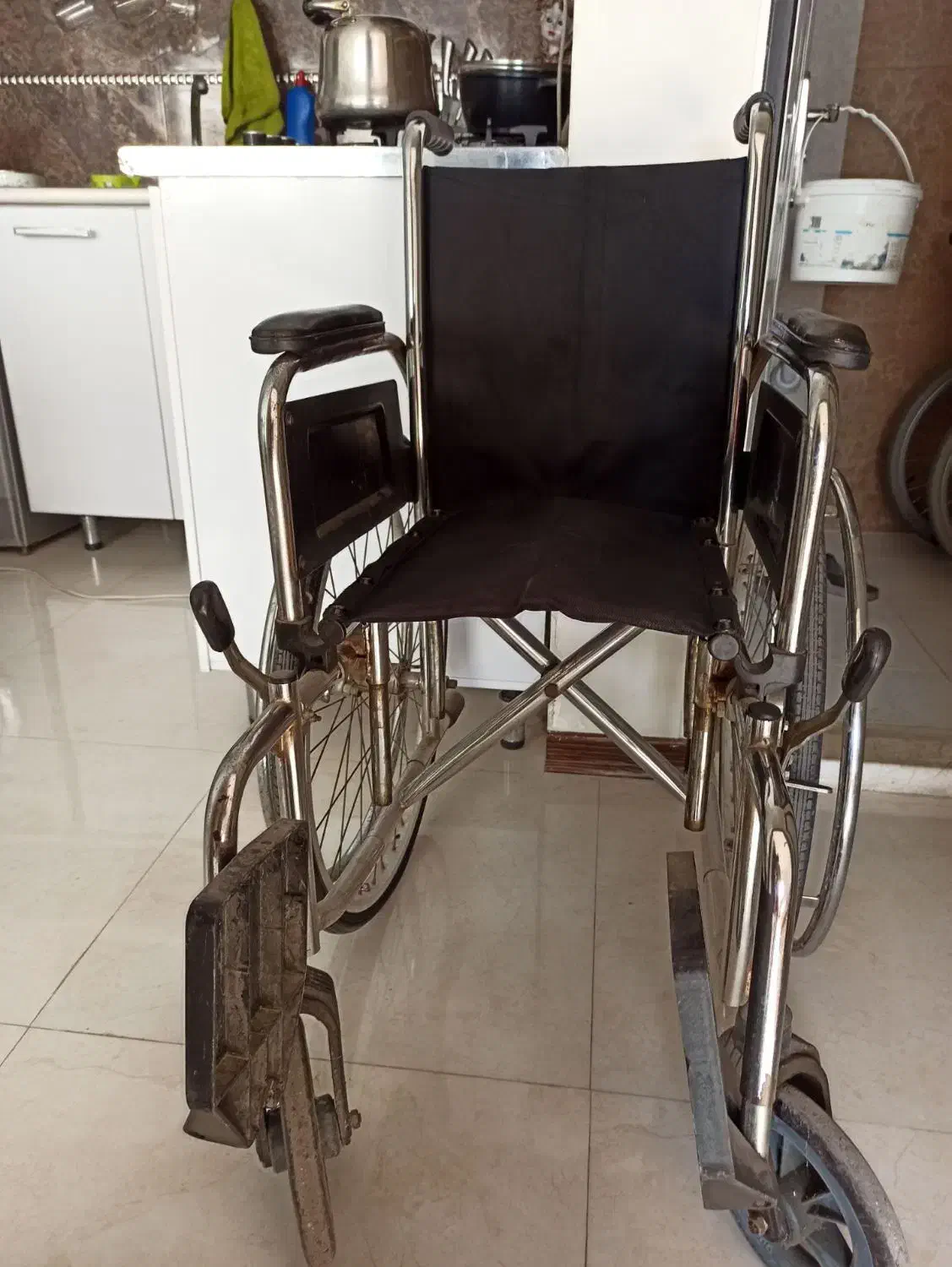 دو عدد ویلچر کودک|آرایشی، بهداشتی، درمانی|مشهد, حجاب (شهرک غرب)|دیوار