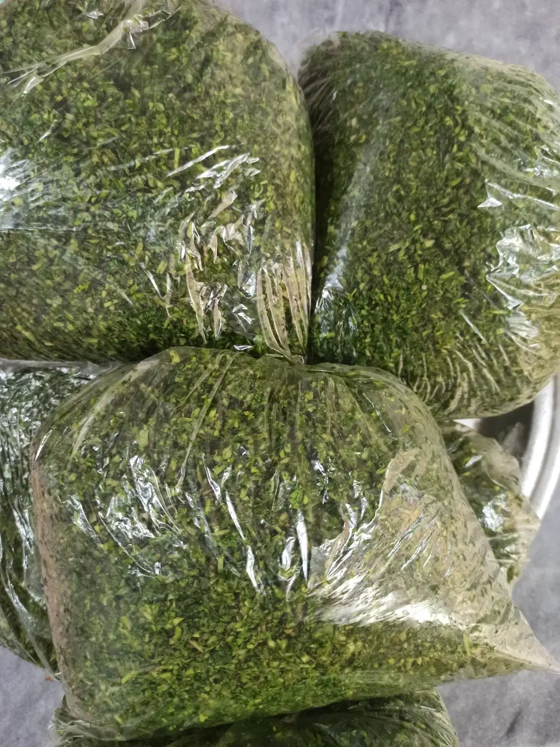 آبغوره طبیعی ارزانتر از همه جا و سبزی خورد شدە|خوردنی و آشامیدنی|سقز, |دیوار
