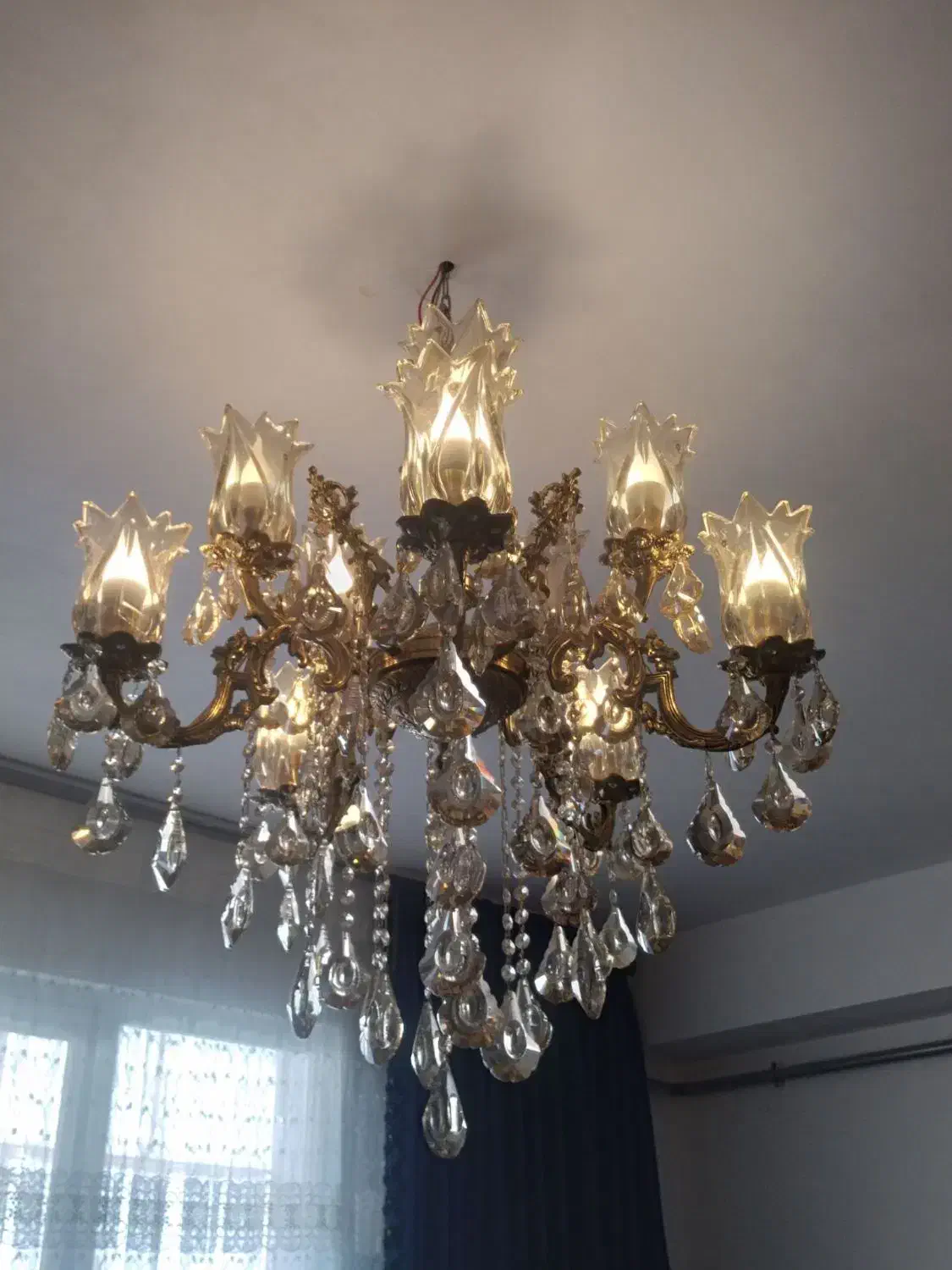 لوستر برنز بزرگ و سنگین|لوستر و چراغ آویز|تبریز, |دیوار