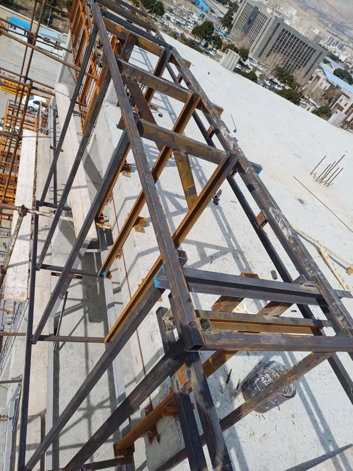 جوشکاری(رابیتس،زیرسازی نما)|خدمات پیشه و مهارت|گنبد کاووس, |دیوار