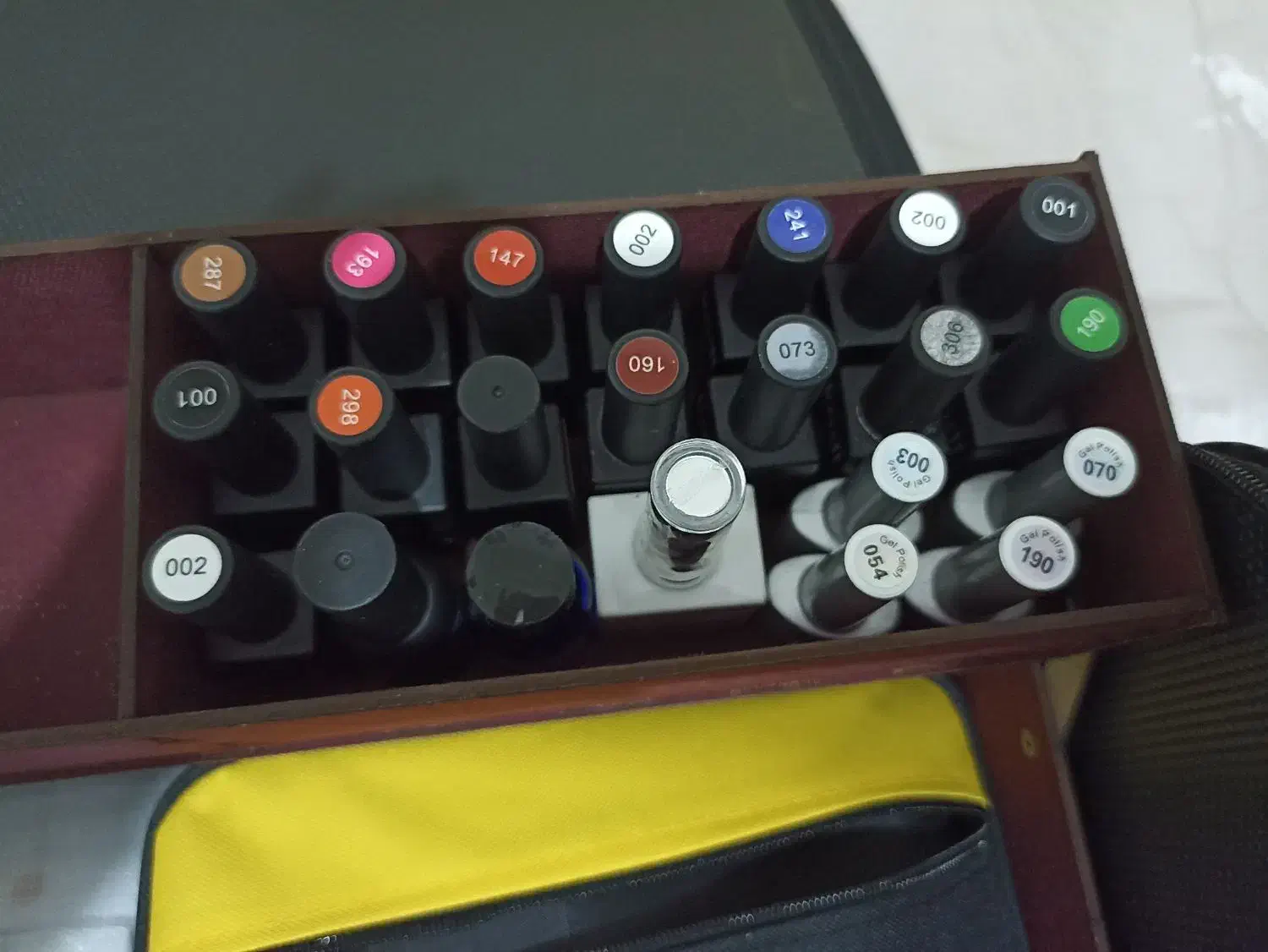 وسیله کاشت ناخن نو|آرایشی، بهداشتی، درمانی|اصفهان, شهرک امام خمینی|دیوار