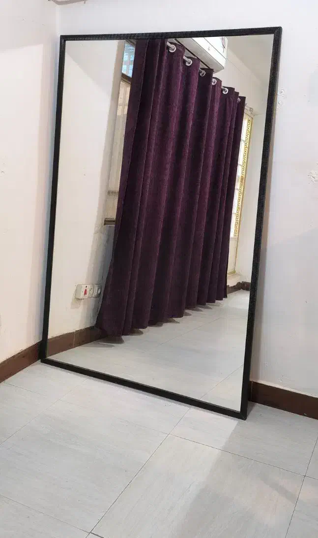 آینه تمام قد|آینه|آبادان, |دیوار